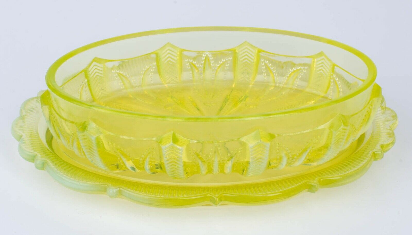 Vintage Yellow Green Crystal Art Deco Plate And Bowl